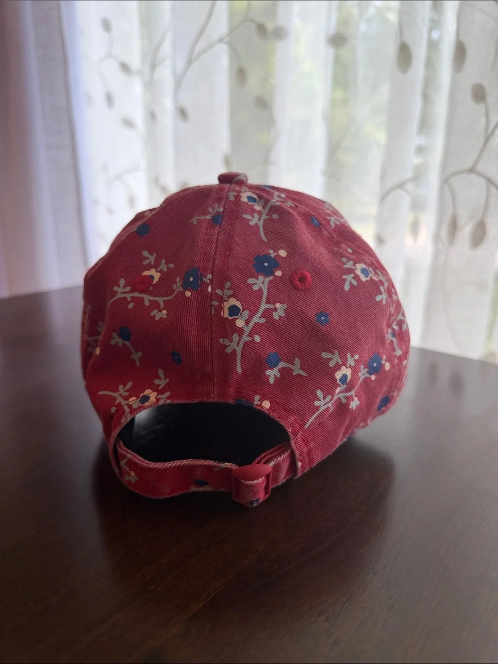 Philadelphia Phillies Embroidered Floral Baseball Cap - Red
